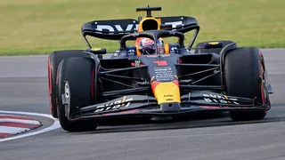 Formule 1 – Verstappen égale Senna au Canada !