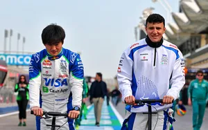 F1 : Yuki Tsunoda refuse de céder son baquet à Isack Hadjar chez Red Bull