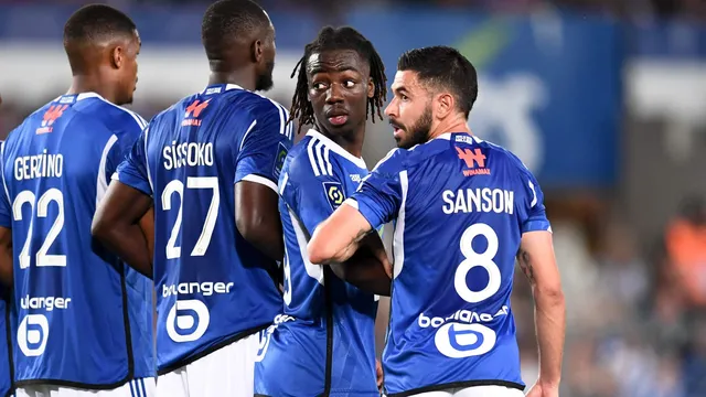 Mercato Strasbourg : Un des protégés de Liam Rosenior envoyé en réserve ?!