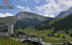 La dernière étape Alpine entre Alba et Sestrière à la veille de l’arrivée à Milan