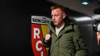 Mercato RC Lens : un défenseur affole la Ligue 1 et la Ligue 2