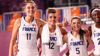 JO – Basket 3×3 : la France surclasse la Roumanie (22-12)