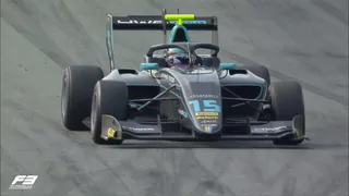 Formule 3 – Jake Hughes vainqueur au terme d’une course totalement folle