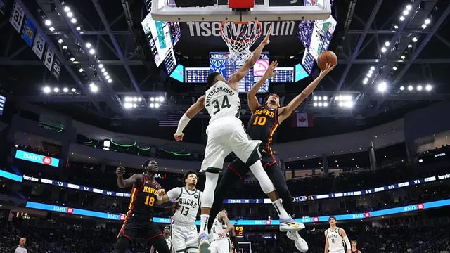 NBA : Zaccharie Risacher contre Giannis Antetokounmpo, l’improbable trade ?
