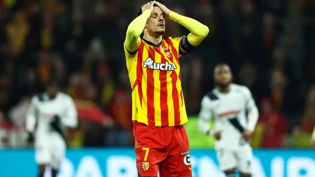 RC Lens : de Ryan à Sarr, les responsables de la déroute désignés