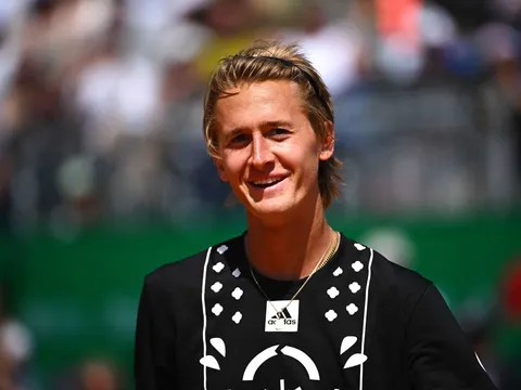 Carlos Alcaraz – Sebastian Korda (Roland Garros 2024) : À quelle heure et sur quelle chaîne TV regarder la rencontre ?