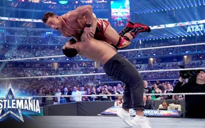 Un catcheur de la WWE ﻿échoue à une participation aux JO de Paris 2024