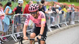 Tour de France 2024 : le classement de la 17ème étape, remportée par Richard Carapaz