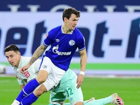 Schalke 04 : Manuel Baum nouveau coach, Burgstaller s’en va !