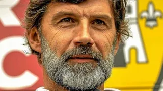 Éric Sikora : “Je n’ai aucun regret d’avoir fait toute ma carrière au RC Lens !”