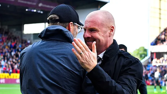 Un entraîneur de Premier League a giflé un de ses joueurs