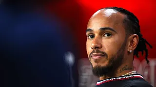 F1 : Lewis Hamilton détruit le comportement de Max Verstappen