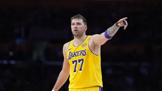 NBA : Luka Doncic sur les pas de Wilt Chamberlain