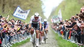 Paris – Roubaix 2024 : revivez la victoire de Mathieu Van Der Poel (Vidéo)