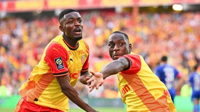 RC Lens : un adversaire en C1 vire son entraîneur (Officiel) !