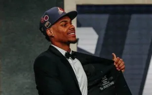 Elie Okobo : Un frenchy garanti au soleil.