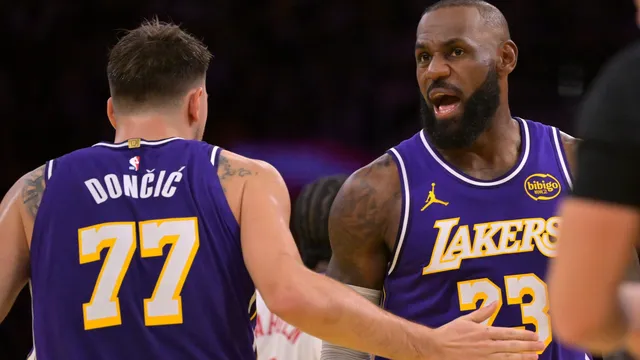 NBA : La connection LeBron–Doncic fait des étincelles (vidéo) !