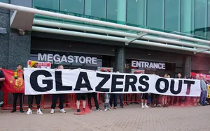 Manchester United : le rachat du Qatar capote, un candidat prend la pôle