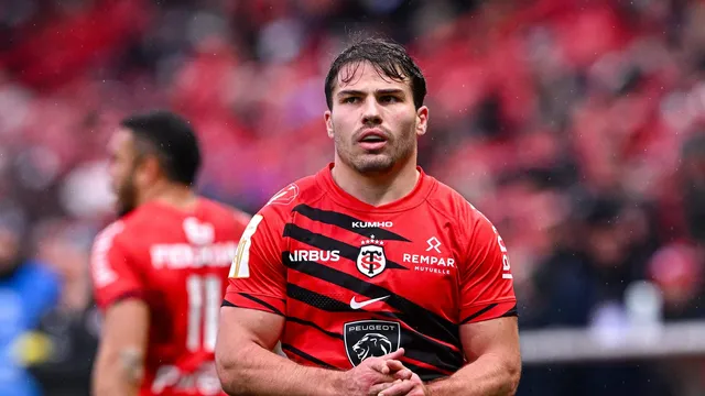 Top 14 : Quelles options pour le Stade Toulousain après la blessure d’Antoine Dupont ?