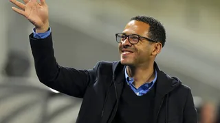 Mercato Strasbourg : Liam Rosenior tient son nouveau meneur