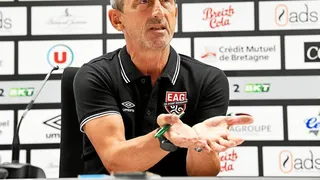 Ligue 2 – Mécha Baždarević n’est plus l’entraineur de l’En Avant Guingamp