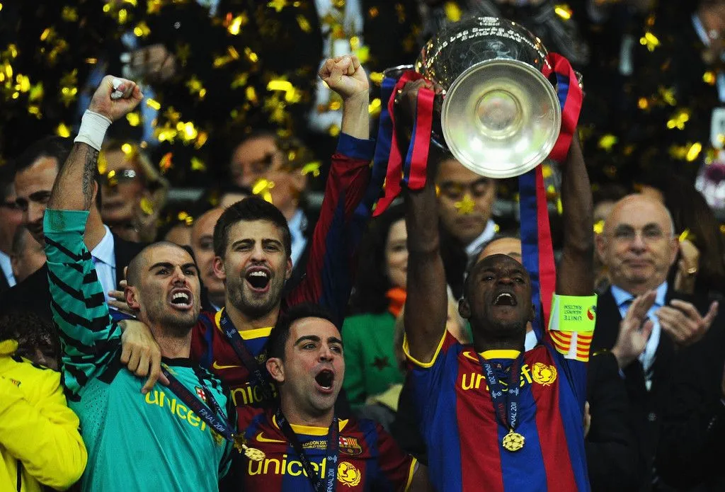 Abidal soulève la Champions League