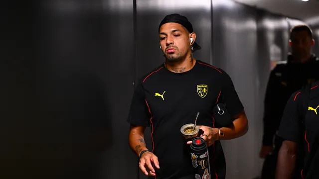 Mercato Lens : Leca prêt à brader Facundo Medina
