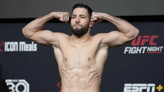 UFC Paris 2024 : Qui est Nassourdine Imavov, autre main-eventer français ?
