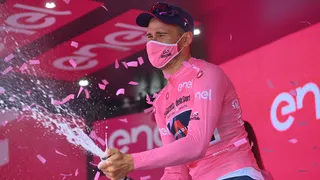 Giro d’Italia : Ganna garde la tête du combiné