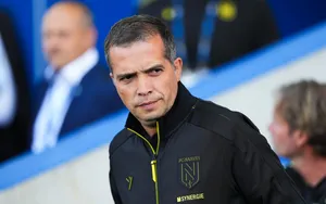 FC Nantes : Le brassard de capitaine, un problème de plus pour Luis Castro