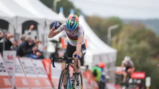 Anna Van Der Breggen a encore frappé !