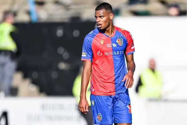 Andy Diouf, ici avec le FC Bâle, pourrait bien revenir en France et signer au RC Lens cet été (iconsport)