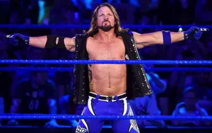 WWE Backlash 2024 : AJ Styles complètement séduit par la France