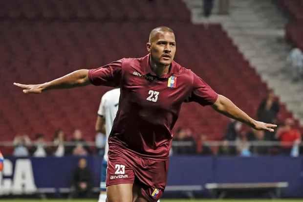 José Salomón Rondon buteur face à l'Argentine