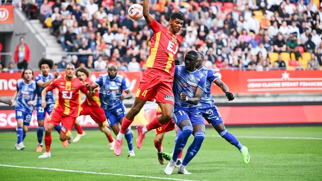 Ligue 2 : une nouvelle recrue à Pau (Officiel)