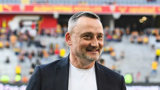 Mercato Lens : Franck Haise ouvre la porte à un départ