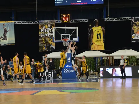 Résumé Fos Vs ASVEL : les adieux de M. Dia