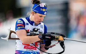 Mondiaux Biathlon 2025 : Julia Simon, médaillée d’or, a-t-elle fauté ?