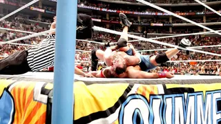 SummerSlam Moments – 2011 : CM Punk bat John Cena