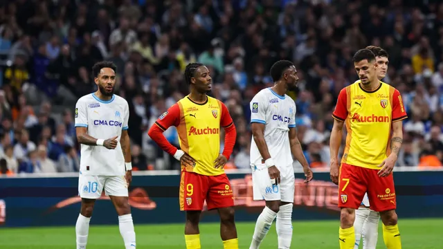 Mercato OM : ça coince pour Elye Wahi