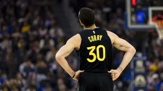 NBA : Stephen Curry blessé, les Warriors attendent la sentence