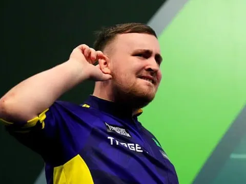Championnat du monde de fléchettes : à quelle heure et sur quelle chaine TV regarder la finale Littler – van Gerwen ?