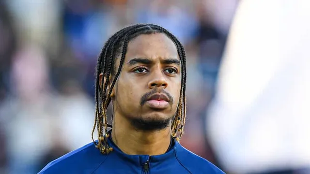 PSG : le couperet tombe pour Bradley Barcola, blessé avec l’équipe de France U23 