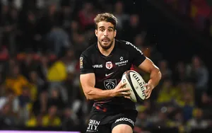 Top 14 : la polyvalence de Juan Cruz Mallia, un atout de choix pour le Stade Toulousain