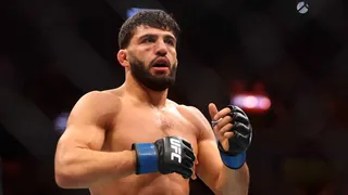UFC 311 : “Islam ne sera pas difficile pour moi”, Arman Tsarukyan confiant avant d’affronter Makhachev