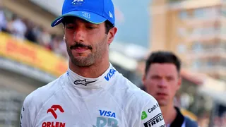 F1 : Daniel Ricciardo craque complètement contre un ancien champion du monde