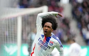 OL : Malick Fofana déjà de retour face à Manchester United ?