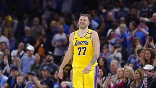 NBA : Luka Dončić prolonge chez les Lakers, les chiffres dévoilés font froid dans le dos