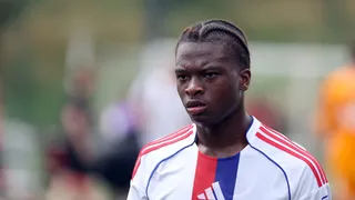 OL : Pourquoi la prolongation d’Enzo Molebe est une excellente nouvelle pour Paulo Fonseca