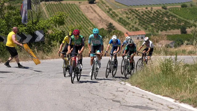 Vuelta de Colombie : Un nouveau record hallucinant de 88km !